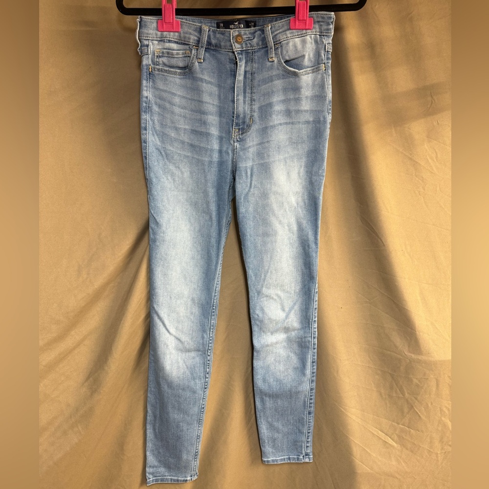 Hollister jeans